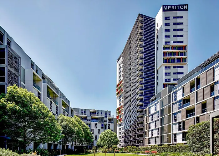 Meriton Suites ZetlandAirport Hotel